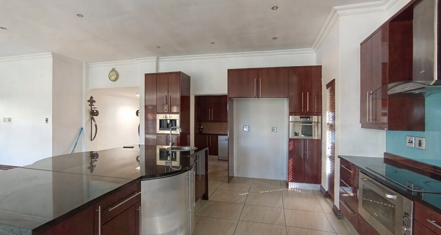 5 Bedroom Property for Sale in Pecanwood Estate North West
